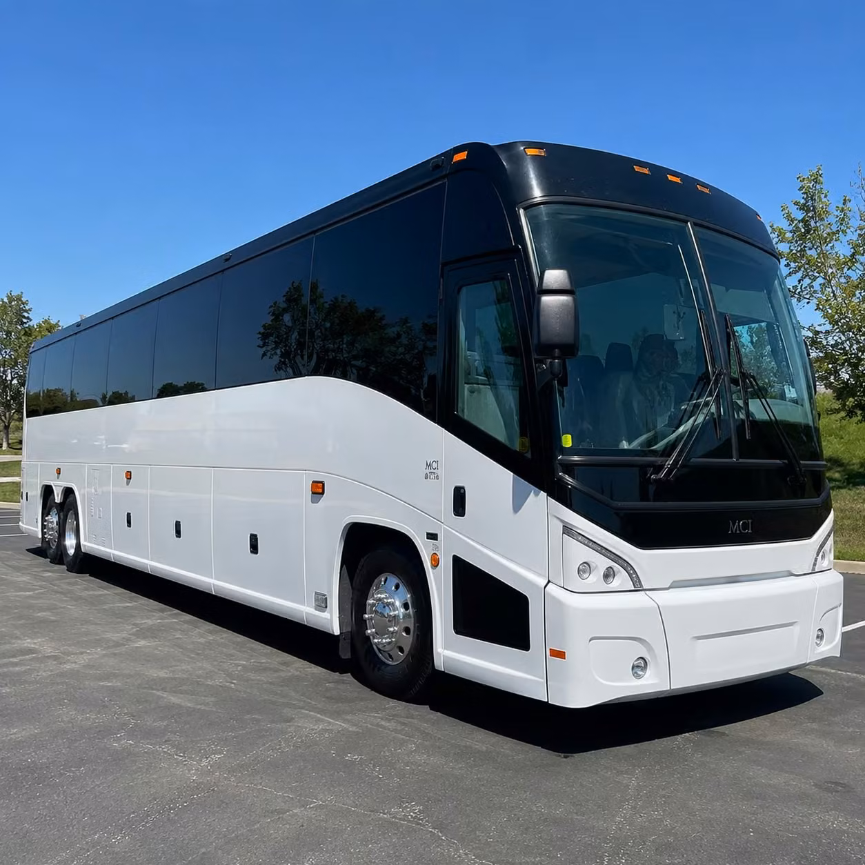 charterbusrentalnewbritainct com is how new britain corporate groups handle team airport transfers