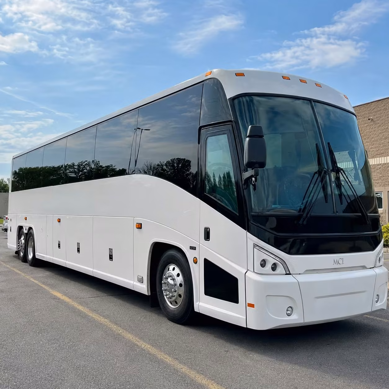 rent government and military charter buses through the charterbusrentalnewbritainct com network